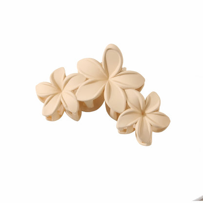 Beau - Petal Design Matte Back Hair Styling Claw Clip