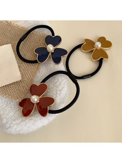 Gifty - Retro Clover Hair Tie