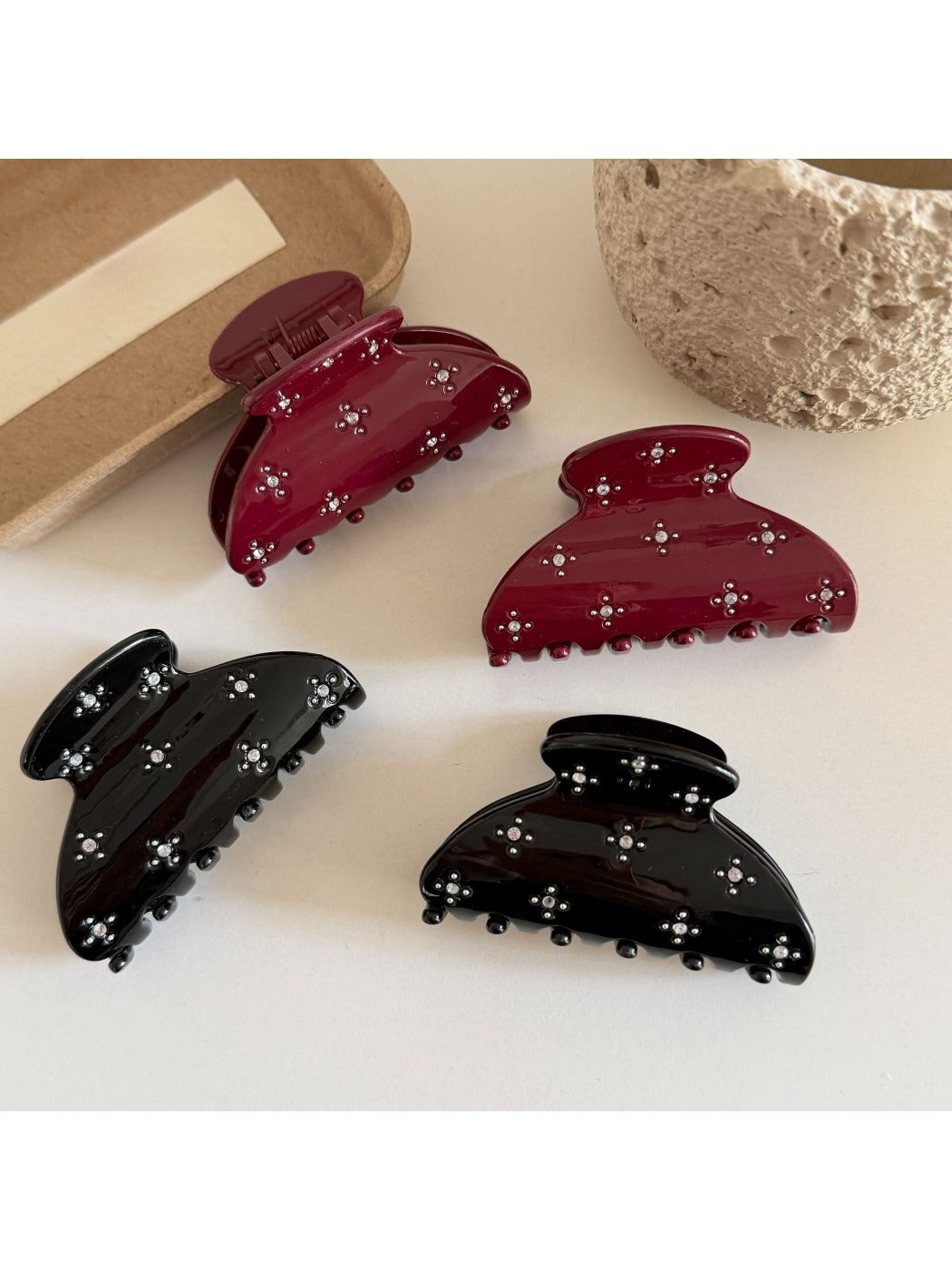 Beau - Elegant Starry Pattern Hair Clip