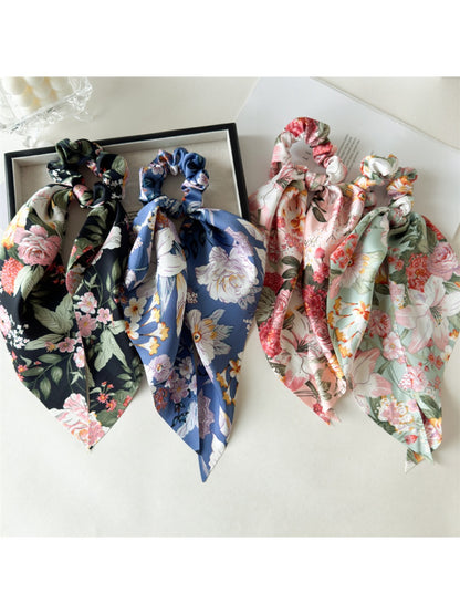 Gifty - Satin Printed Triangle Scrunchie
