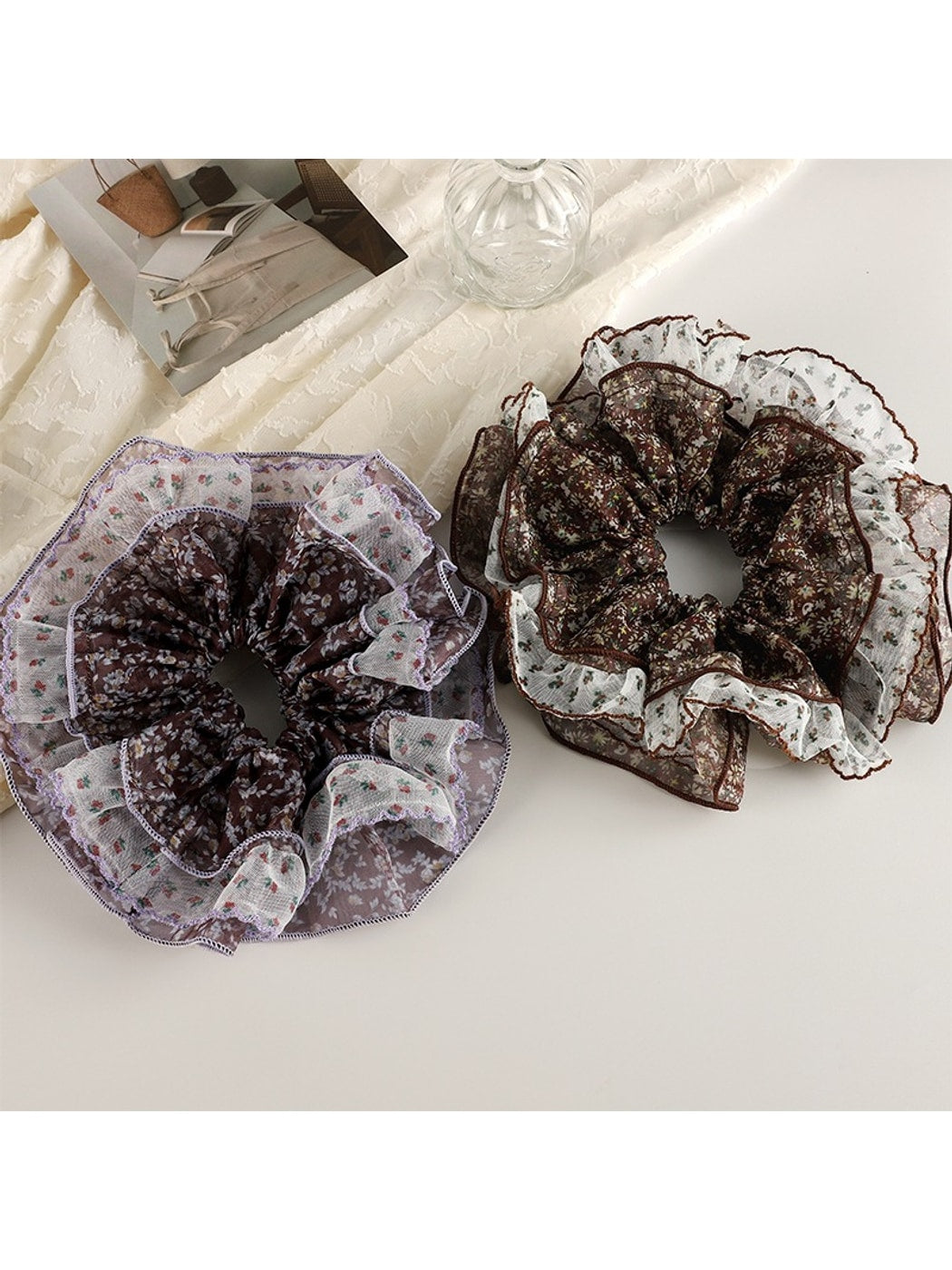 Gifty - Floral Lace Trim Ruffled Fabric Scrunchie