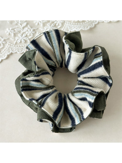 Gifty - Vintage Elegant Hair Ties