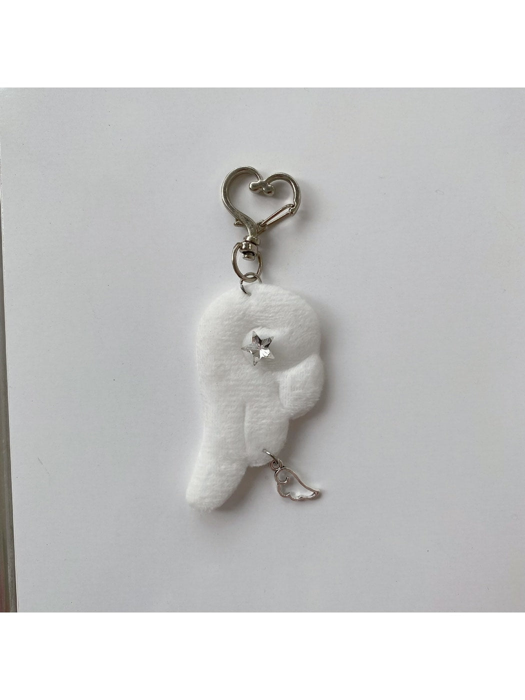 Keypus - Retro Plush Angel Wing Star Detail Keychain