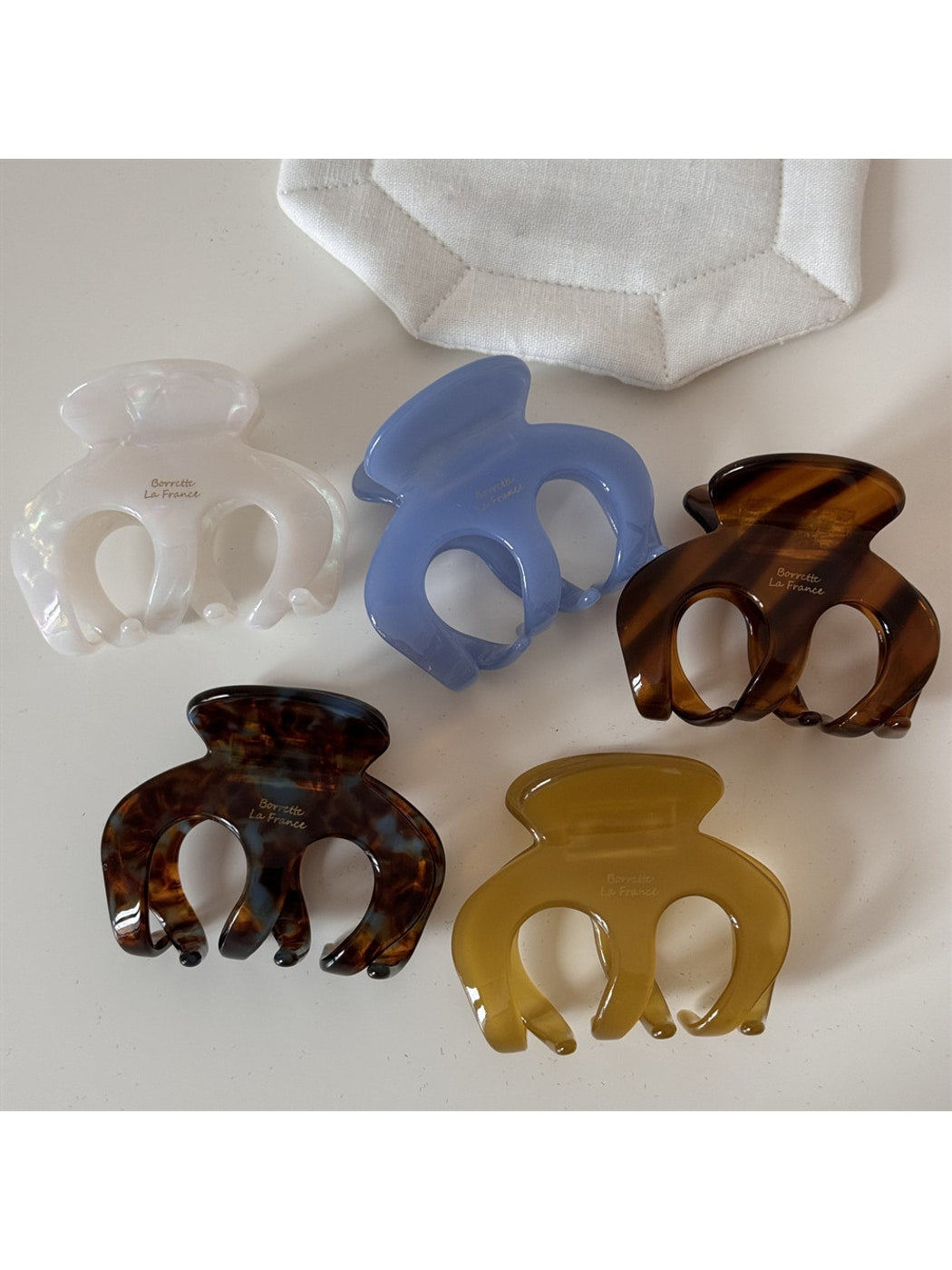 Beau - Irregular Acetate Alloy Hair Claw Clip