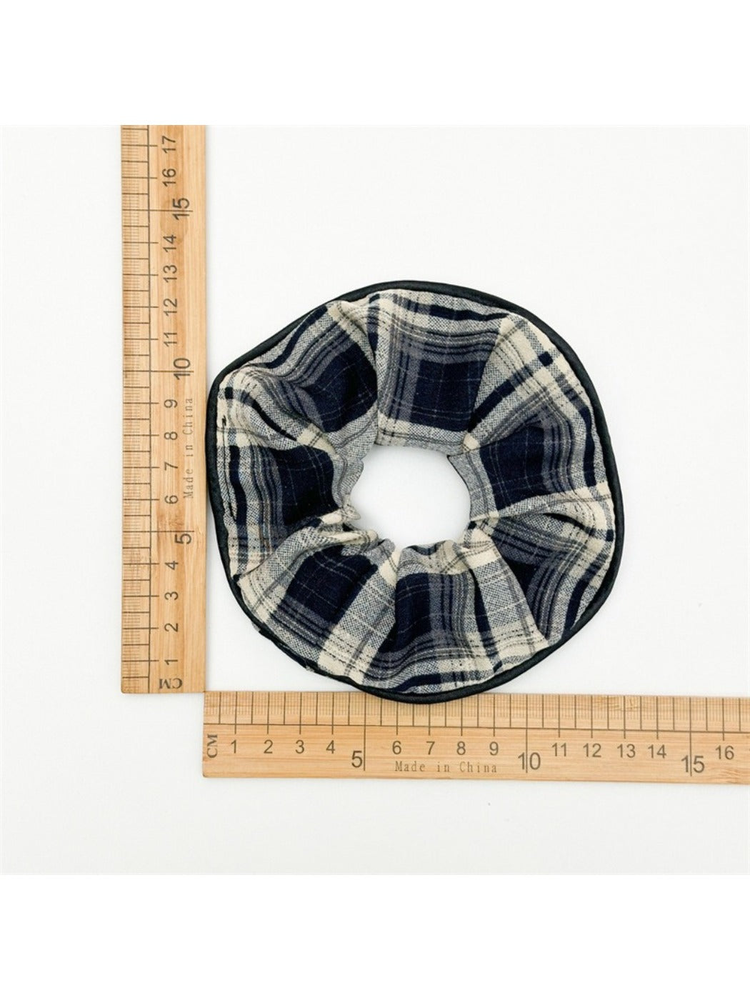 Gifty - Temperament Plaid Embroidery Scrunchie