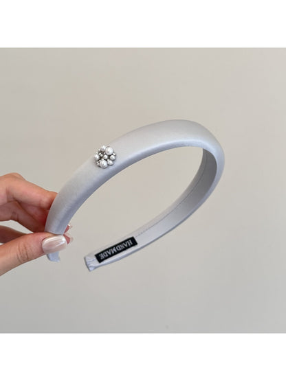 Gifty - Floral Detail Satin Finish Women's Headband
