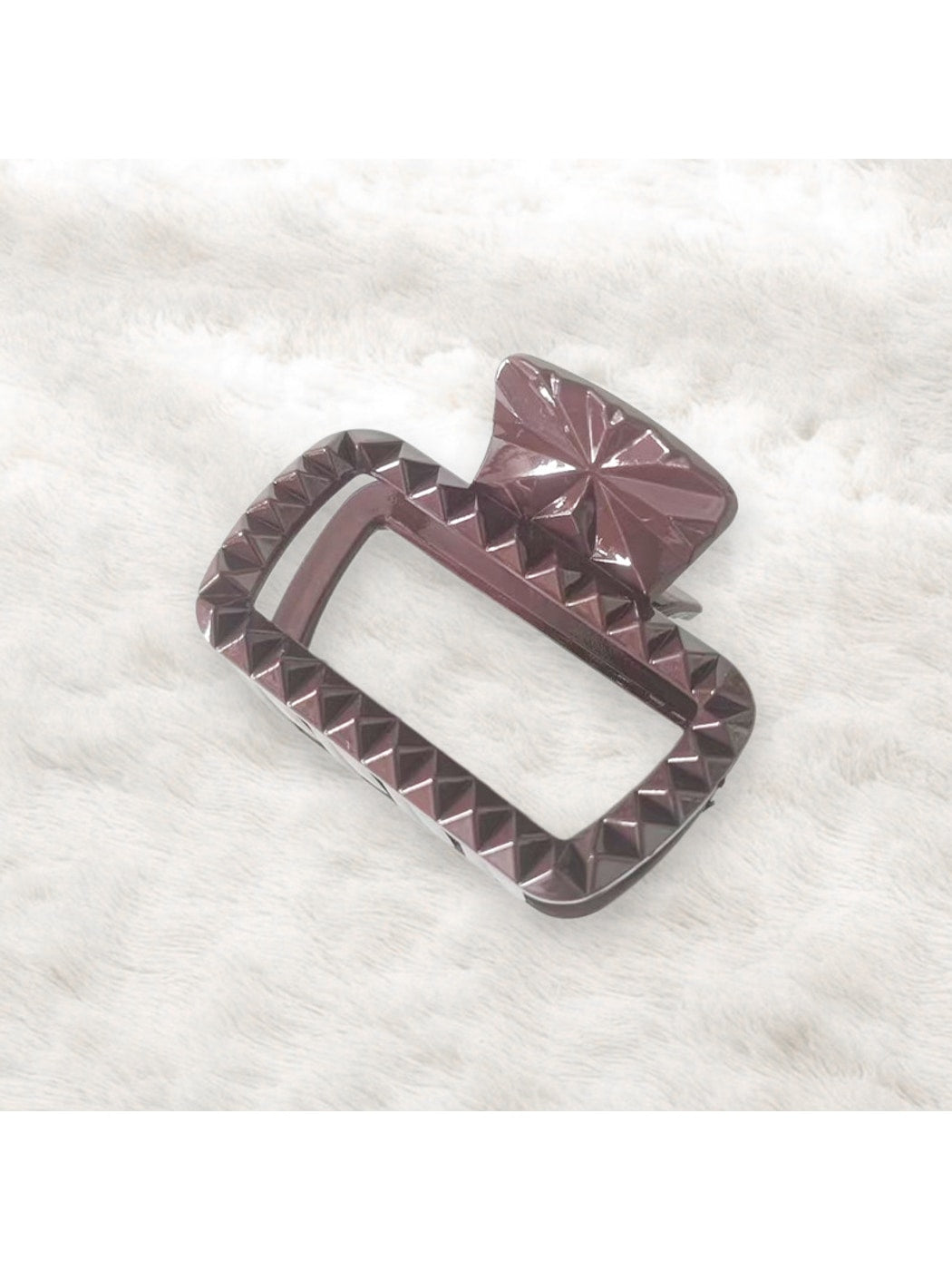 Beau - Retro Openwork Square Plastic Hair Claw Clip