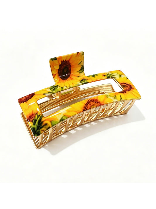 Beau rectangular hair clip with pink and white flower pattern on a beige background
