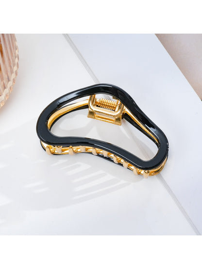 Beau - Minimalist Openwork Cloud Shaped Claw Clip