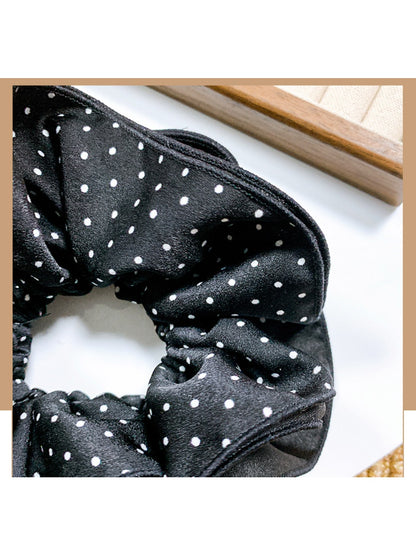 Gifty - Elegant Polka Dot Satin Hair Scrunchie