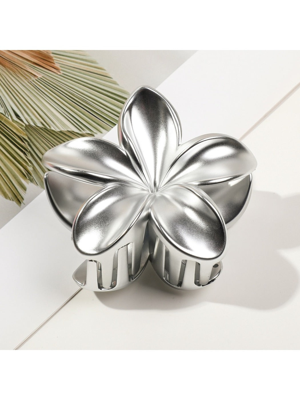 Beau - Elegant Plumeria Hair Claw Clip