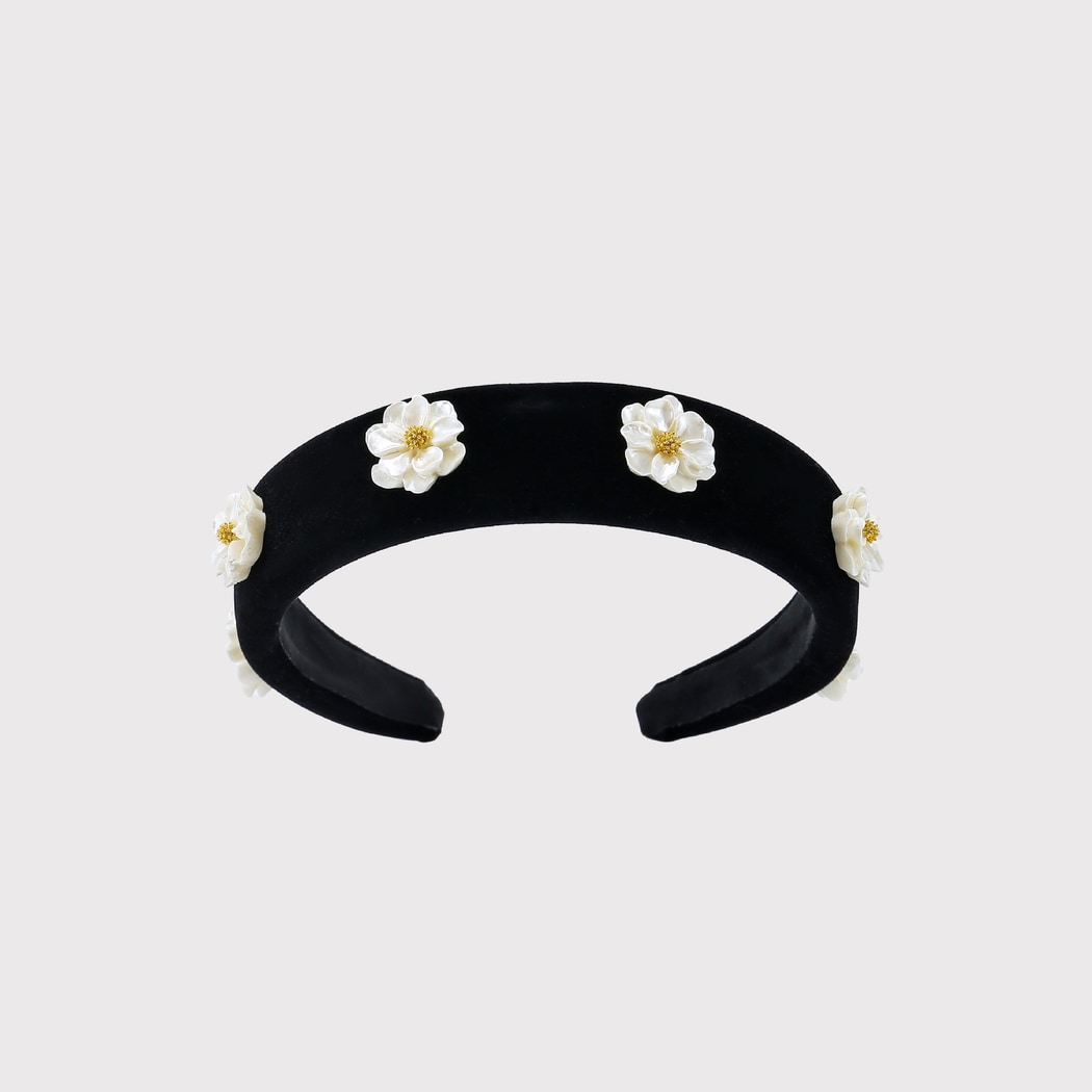 Gifty - Elegant Velvet Floral Design Headband