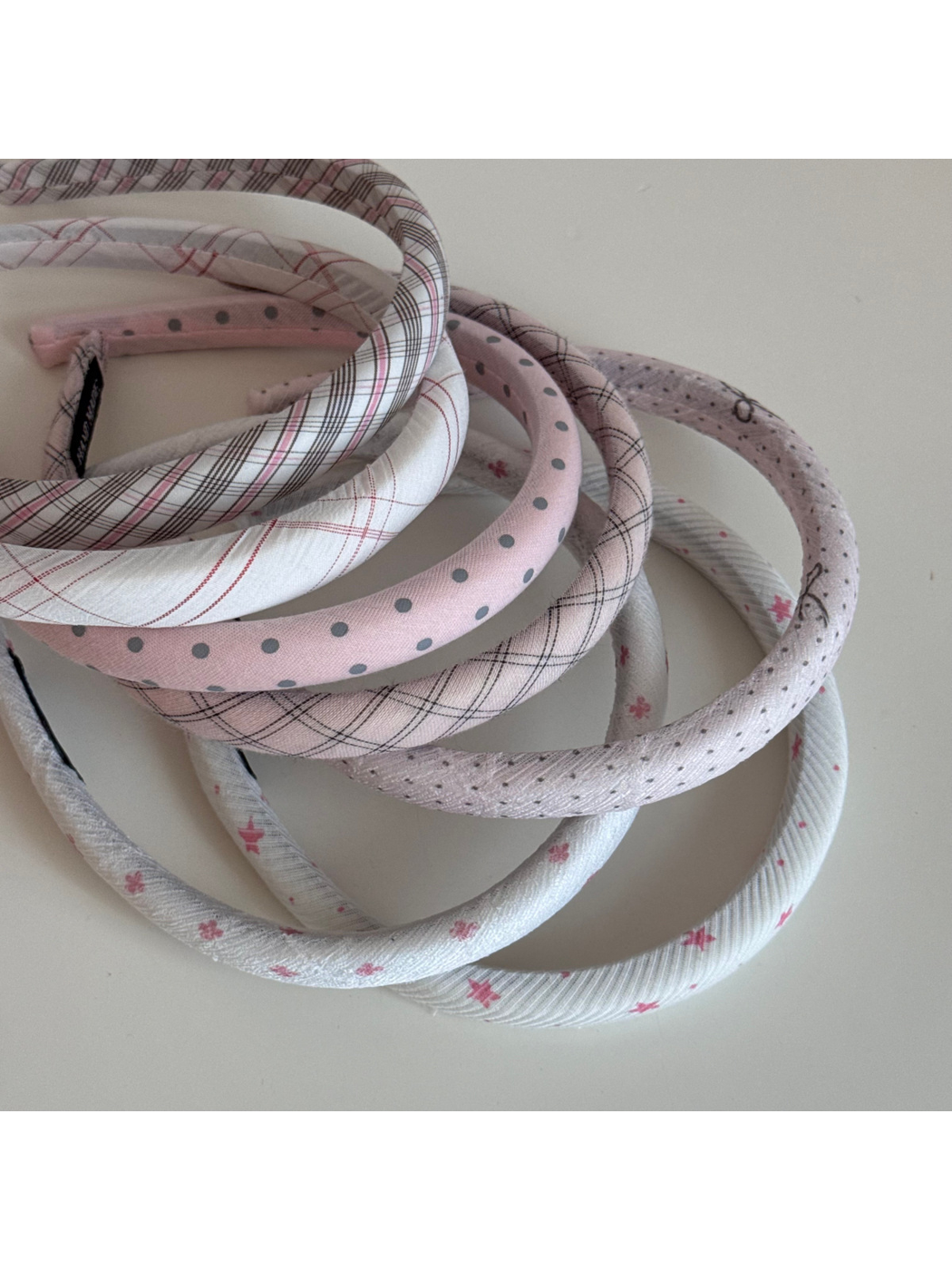 Gifty - Satin Finish Printed Raised Profile Headband