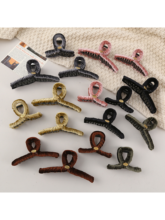 Beau - Large Looped Geometric Solid Color Claw Clip