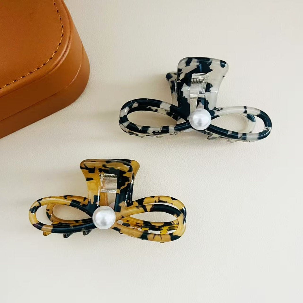 Beau - Open Bow Design Plastic Alloy Hair Claw Clip