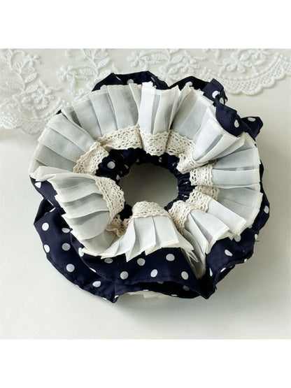 Gifty - Polka Dot Lace Scrunchie Hair Ban