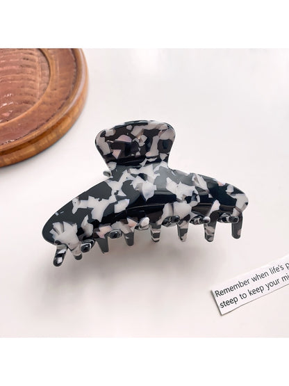 Beau - Minimalist Leopard Print Hair Clip
