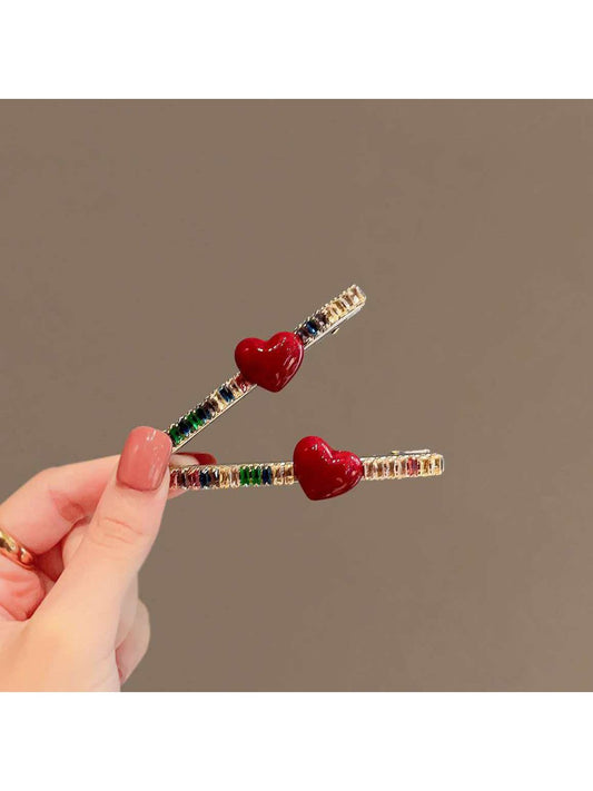 Beau - Delicate Heart-Shaped Hair Clip