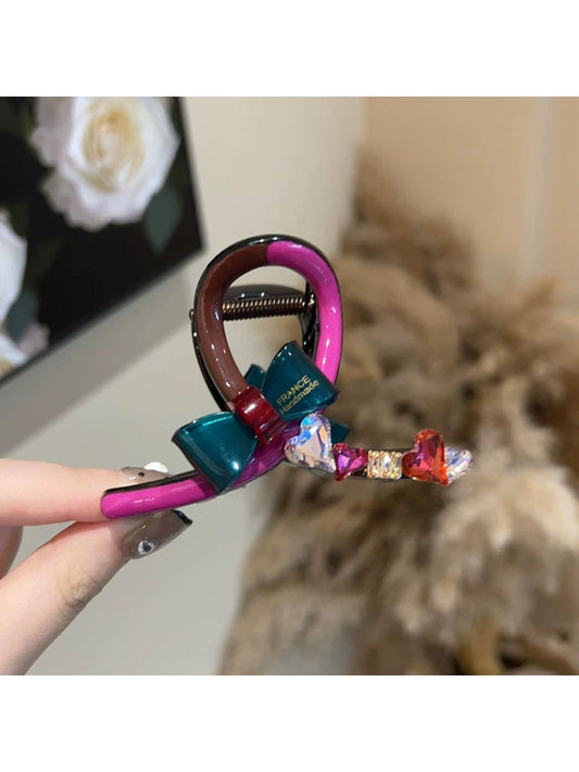 Beau - Cute Heart-Shaped Bow Hair Clip
