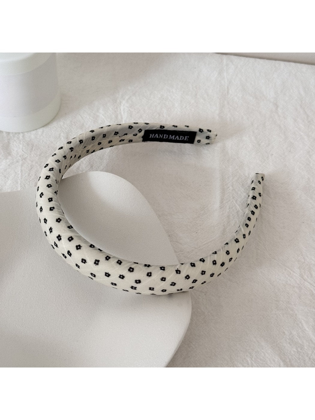 Gifty - Ruffled Polka Dot Fabric Scrunchie Hair Tie