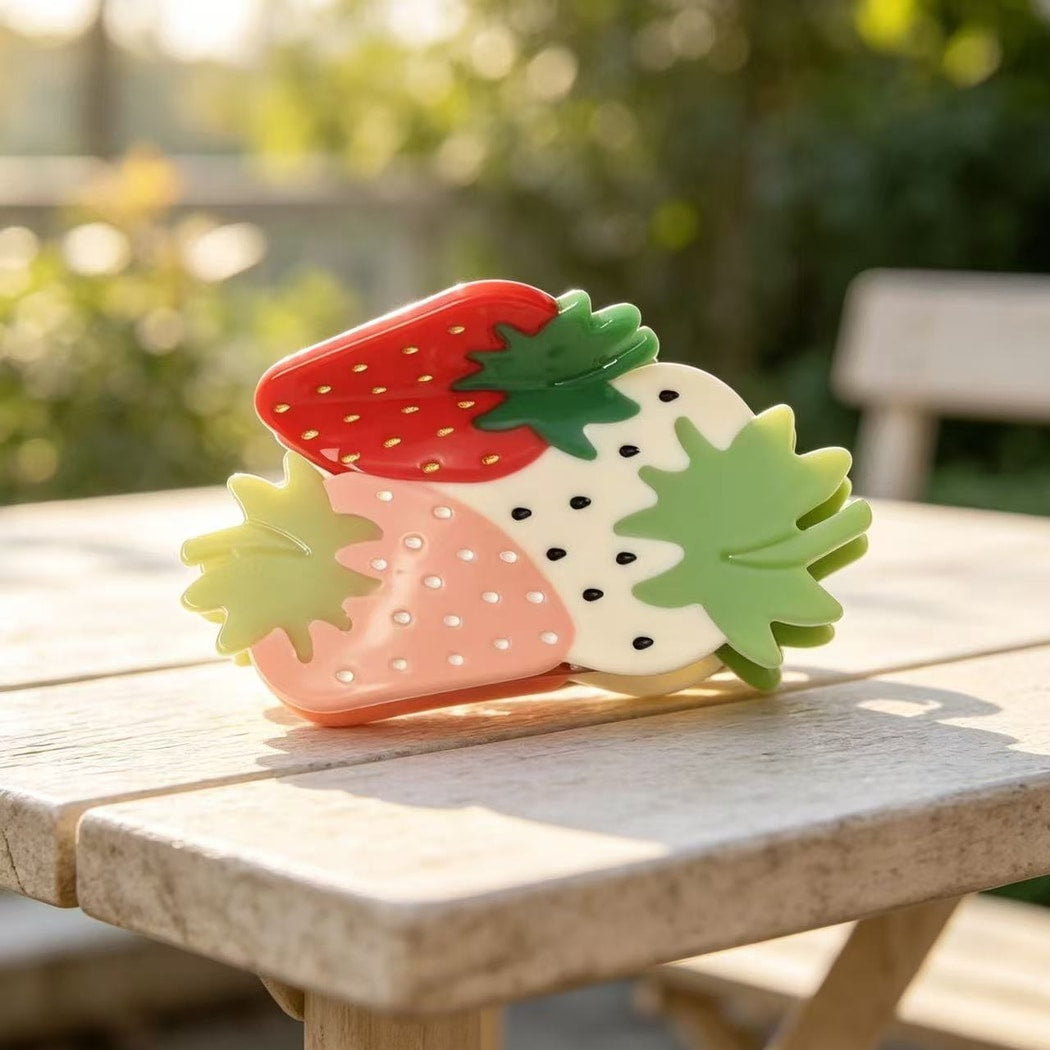 Beau - Sweet Strawberry Acetate Claw Clip