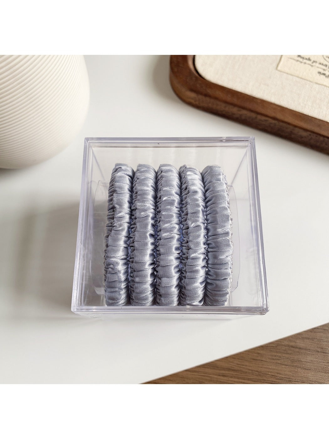 Gifty - Minimalist Satin Sausage-Shaped Hair Tie