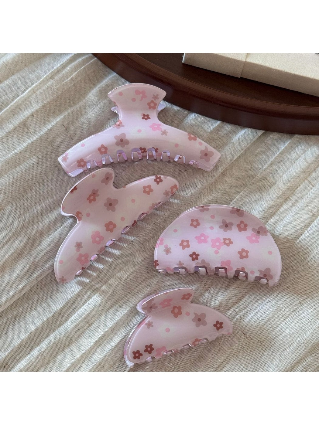 Beau - Flower Print Glossy Acrylic Hair Claw Clip