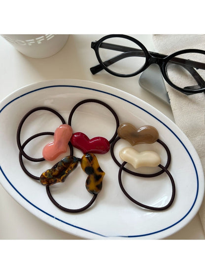 Gifty - Trendy Heart Shaped Acetate Hair Tie