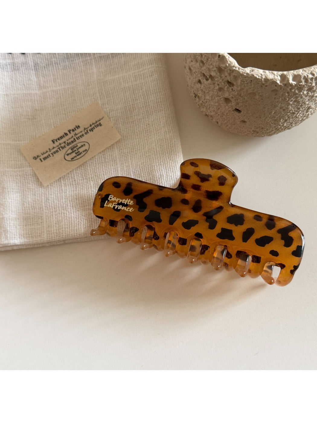 Beau - Versatile Leopard Print Hair Clip