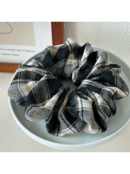 Gifty - Cute Vintage Plaid Hair Ties