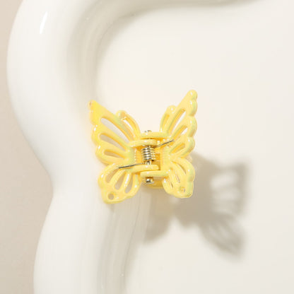 Beau - Openwork Butterfly Alloy Accent Claw Hair Clip