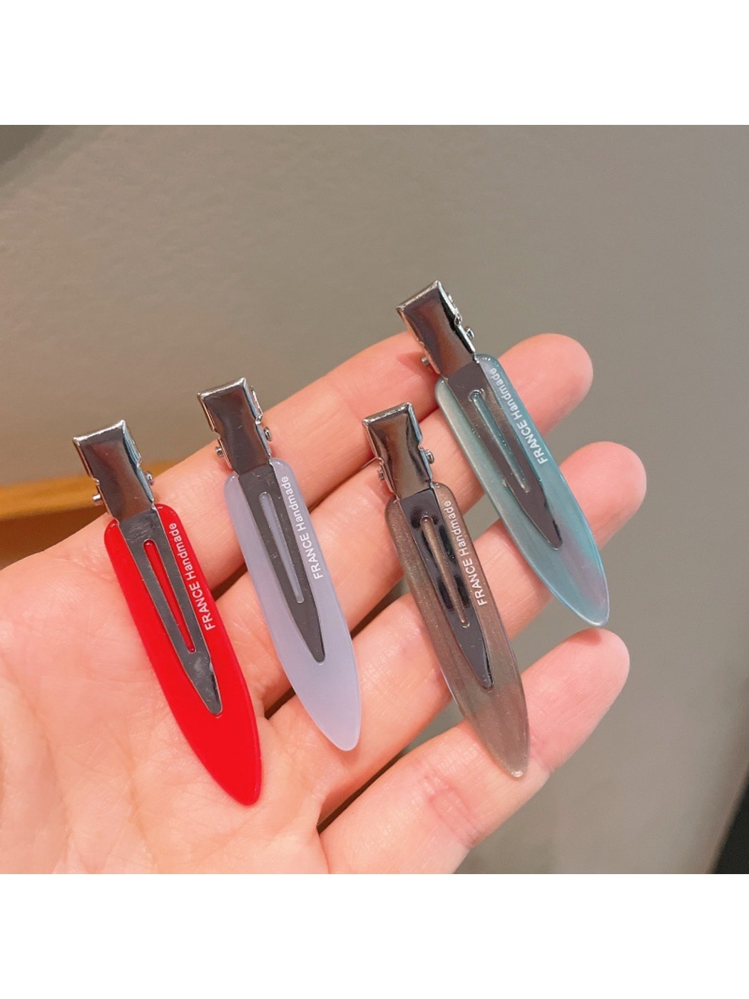 Beau - Minimalist Acetate Water-Drop Hair Clip