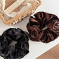 Gifty - Vintage Print Pleated Scrunchie