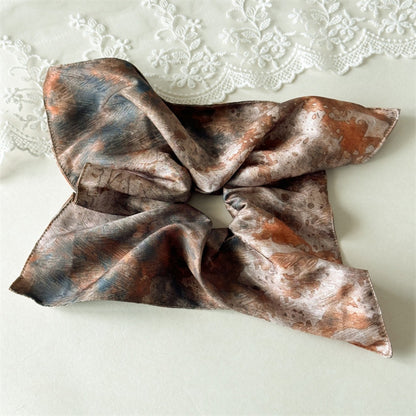 GIFTY - Tie-Dye & Oil Painting Style Square Scrunchie