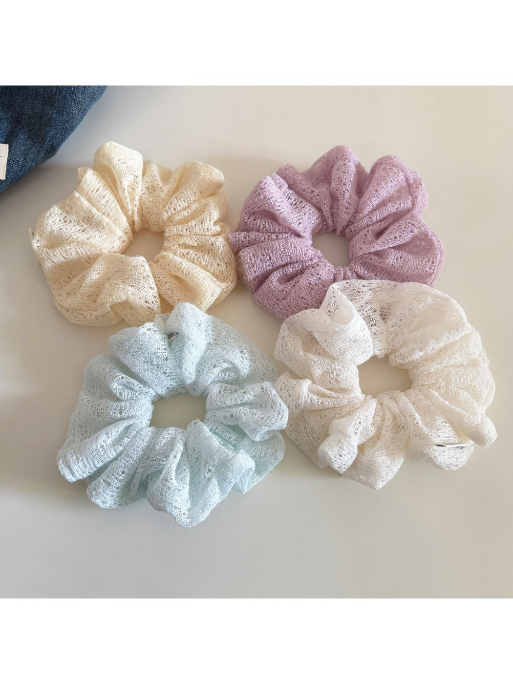 Gifty - Sweet Pretty Lace Scrunchie