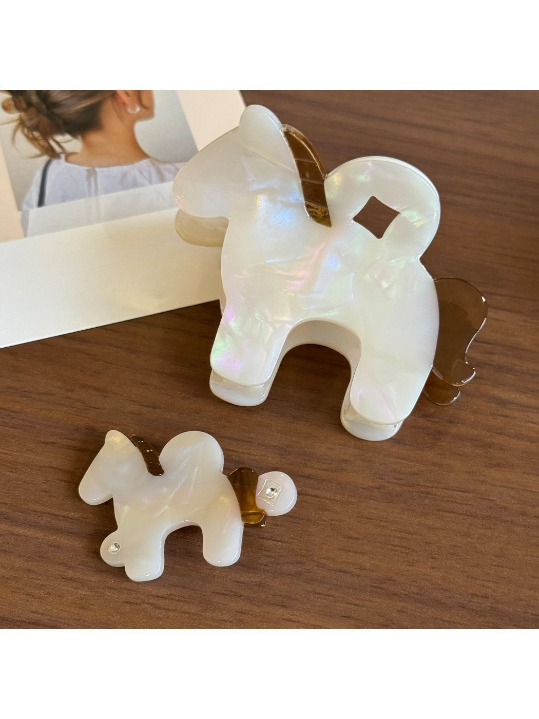 Beau - Acetate Horse Shaped Claw Clip