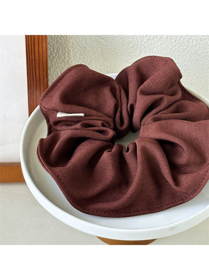 Gifty - Soft Fabric Hair Scrunchie