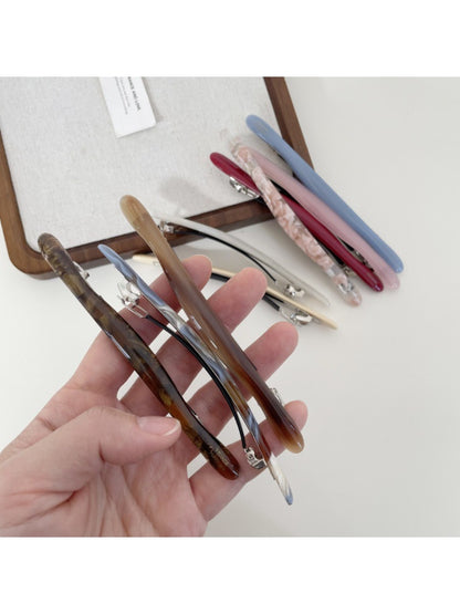 Beau - Minimalist Bar-Shaped Hair Clip