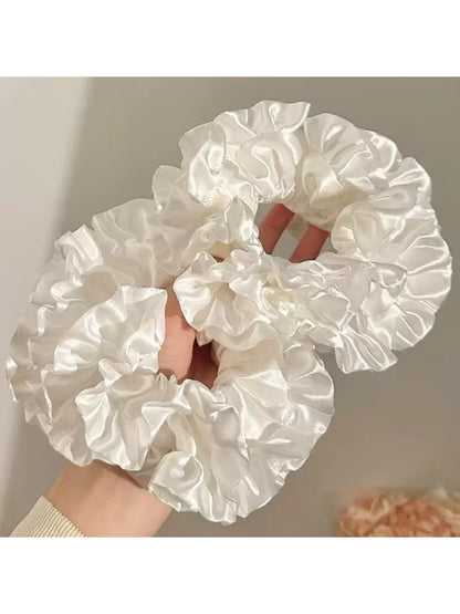 Gifty - Double Layered Hydrangea Hair Loop