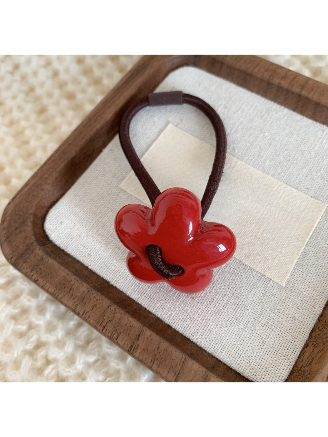 Gifty - Cute Red Fashion Hair Tie