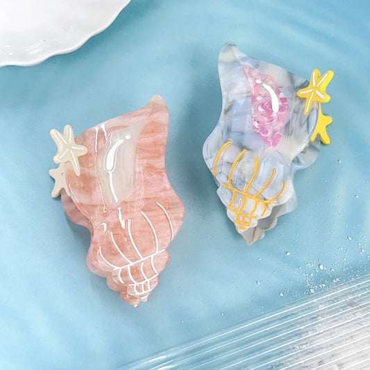 Conch Shape Glossy Hair Claw showing available styles
