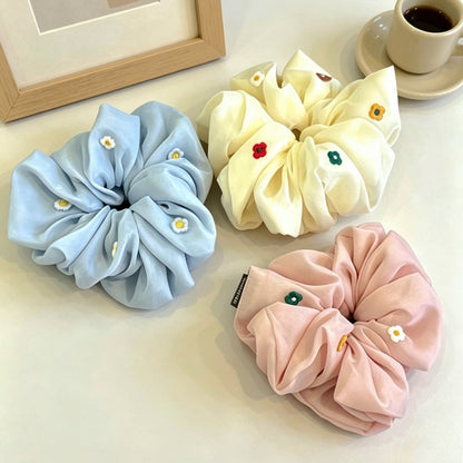 Gifty - Delicate Embroidered Flower Mesh Scrunchie