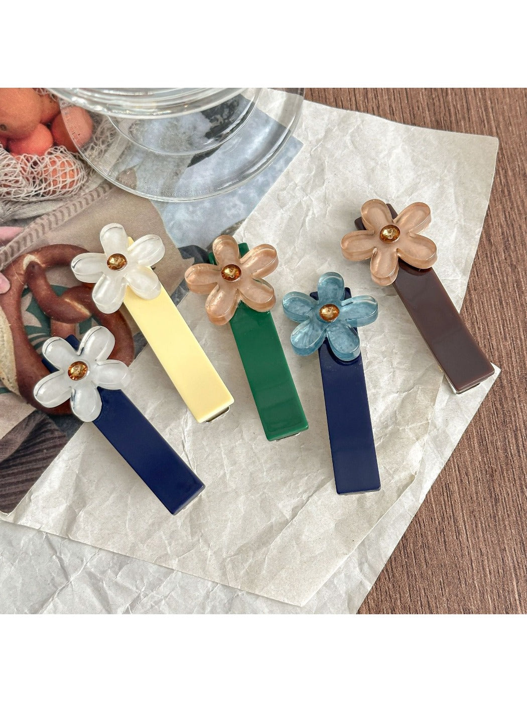 Beau - Solid Color Floral Hair Clip