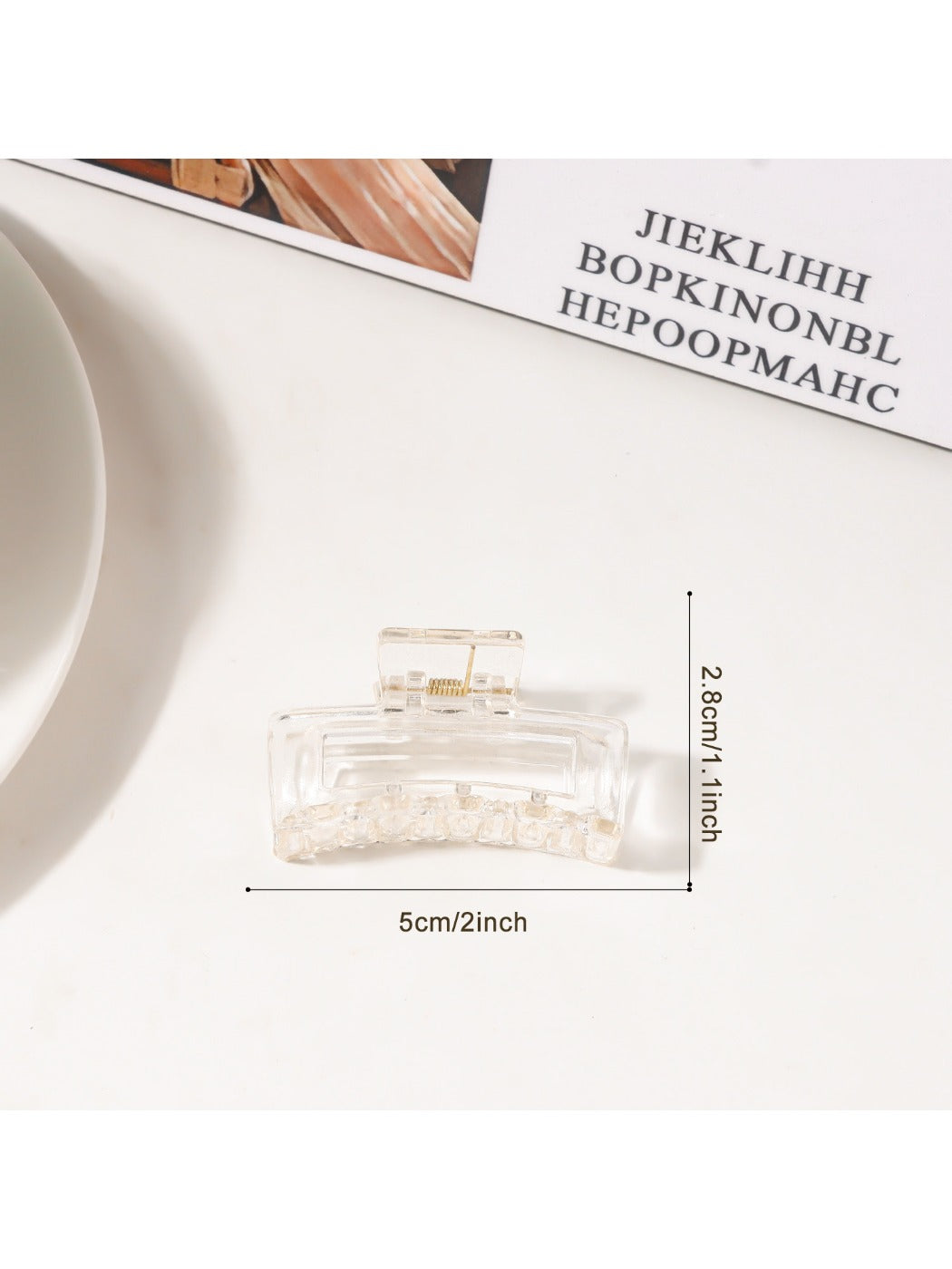 Beau - Minimalist Square Openwork Hair Claw Clip