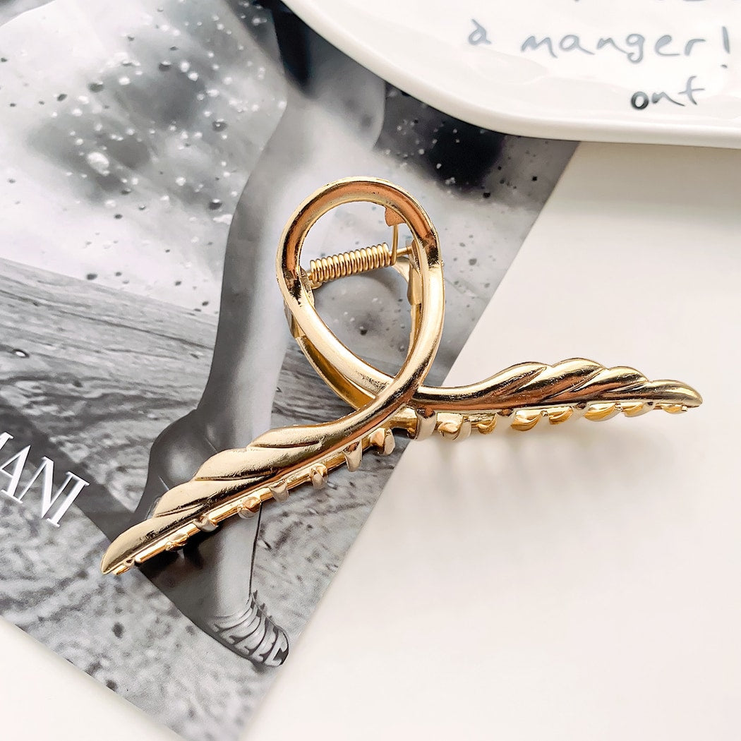 Beau - Cool Toned Geometric Line Elegant Claw Clip