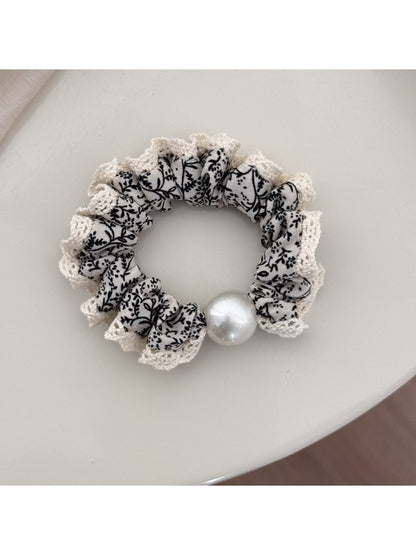 Gifty - Lace Dot Bow Hair Tie