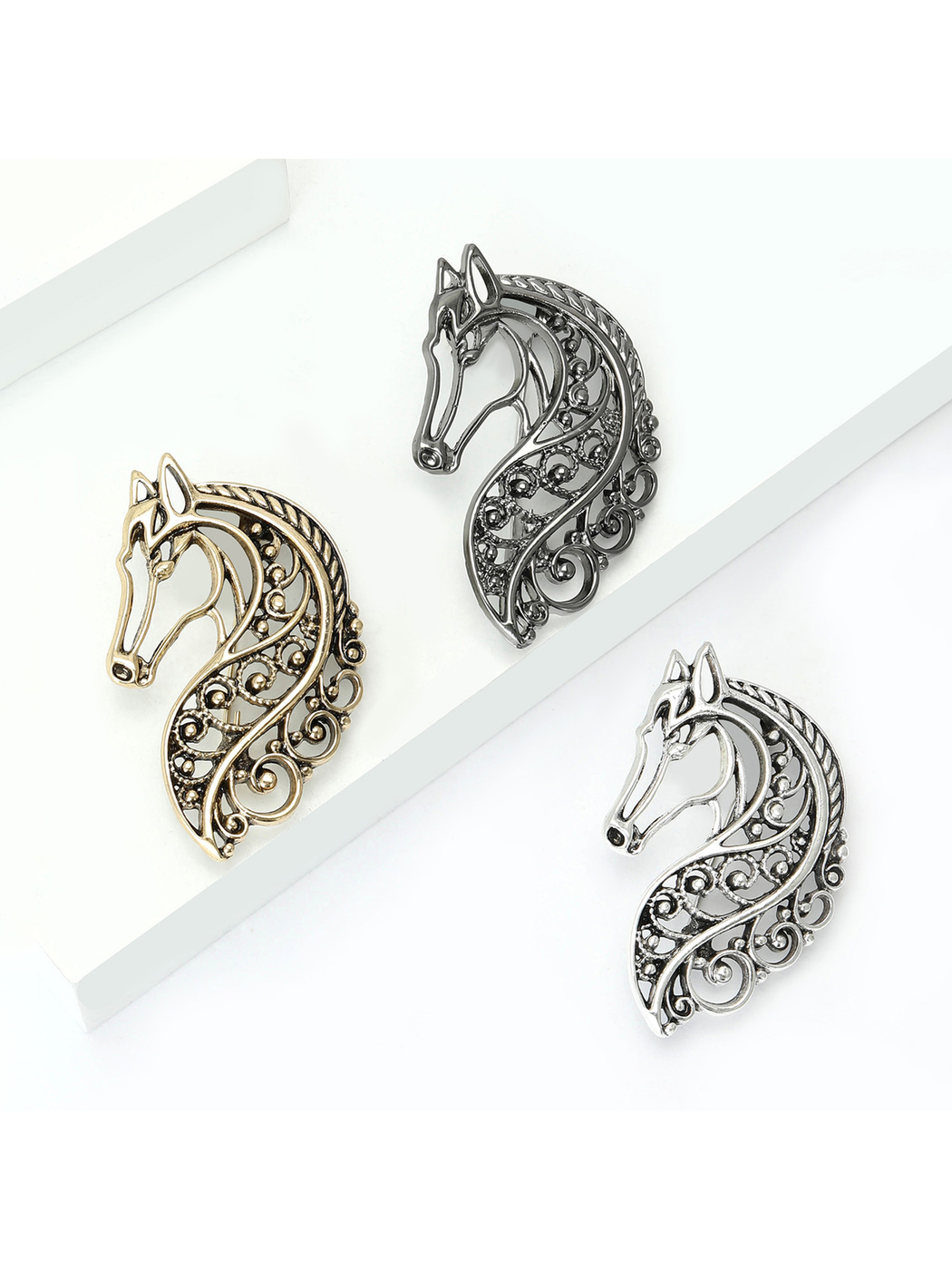 Brovia - Retro Hollow Horse Alloy Fashion Brooch Pin