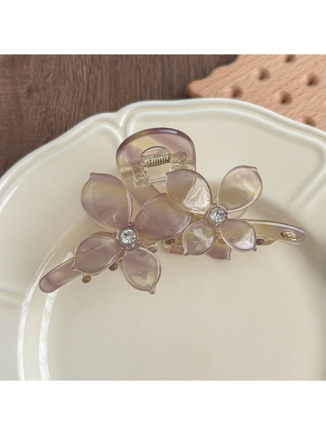 Beau - Elegant Double Bloom Claw Clip