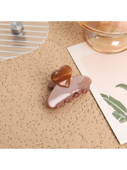 Beau - Elegant Heart Shaped Claw Clip