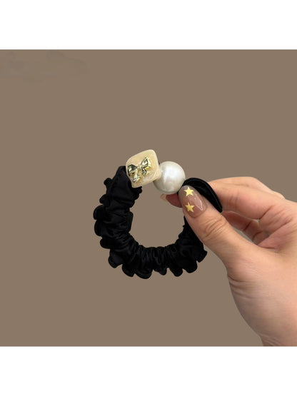 Gifty - Satin Bow Accent Scrunchie